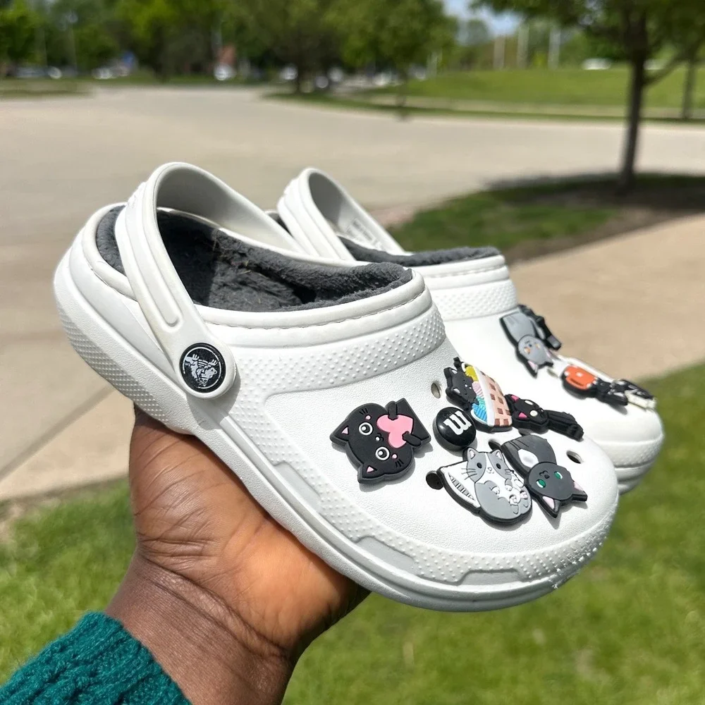CROCS preowned good